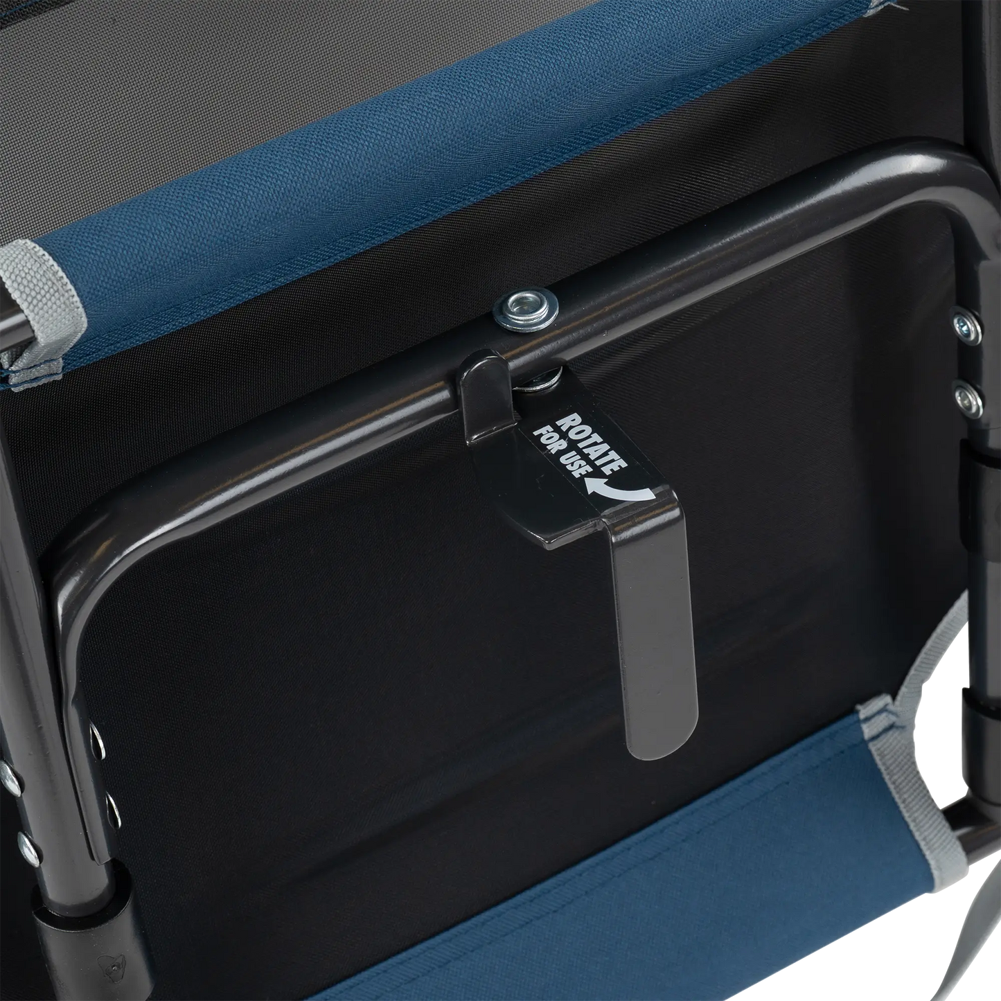Big Comfort Stadium Chair™ with Armrests - J56V