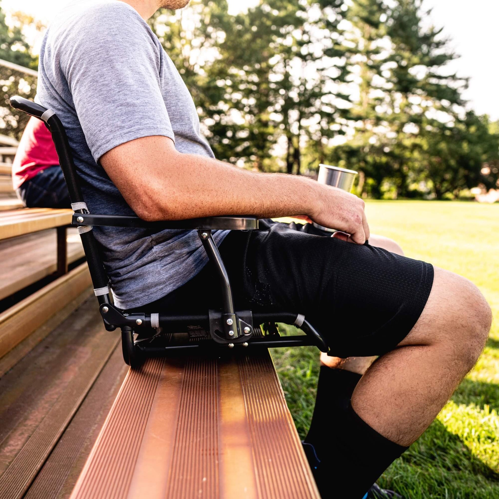 Big Comfort Stadium Chair™ with Armrests - J56V